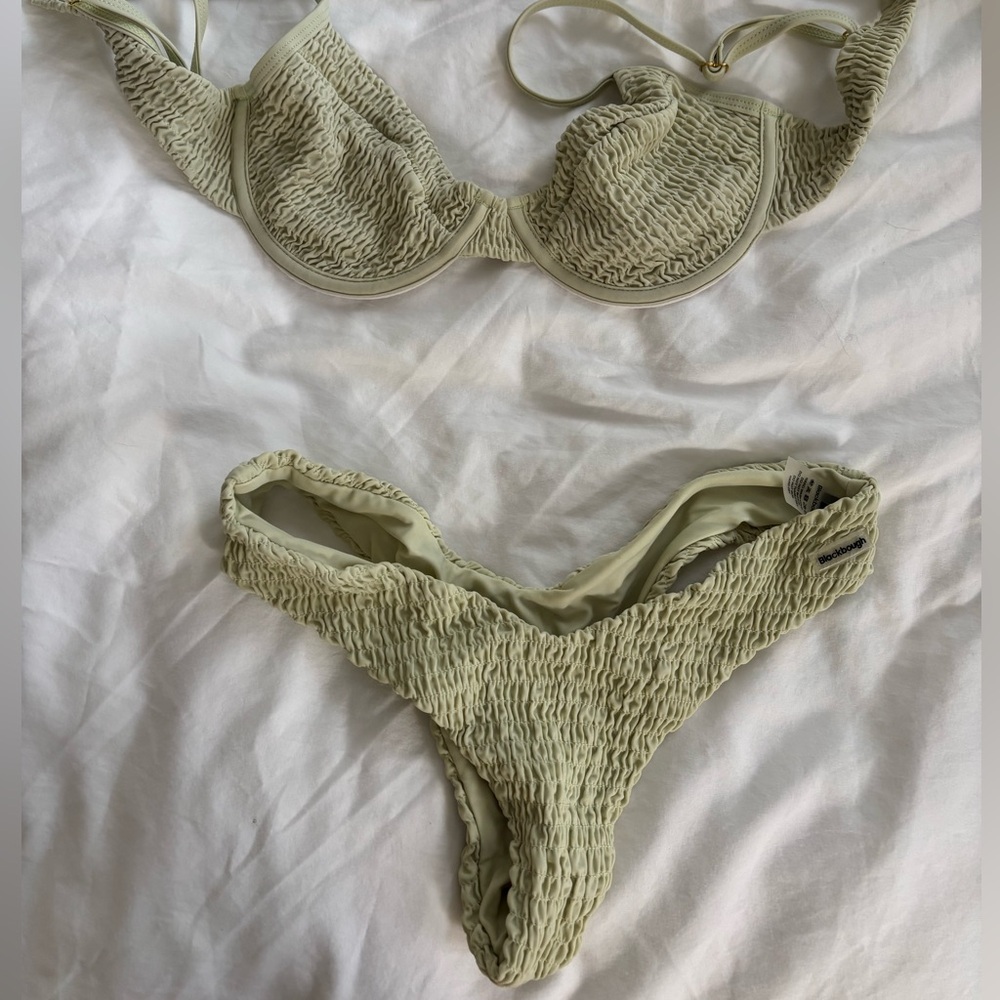 Blackbough light Green Textured Bikini bottom cheeky size S